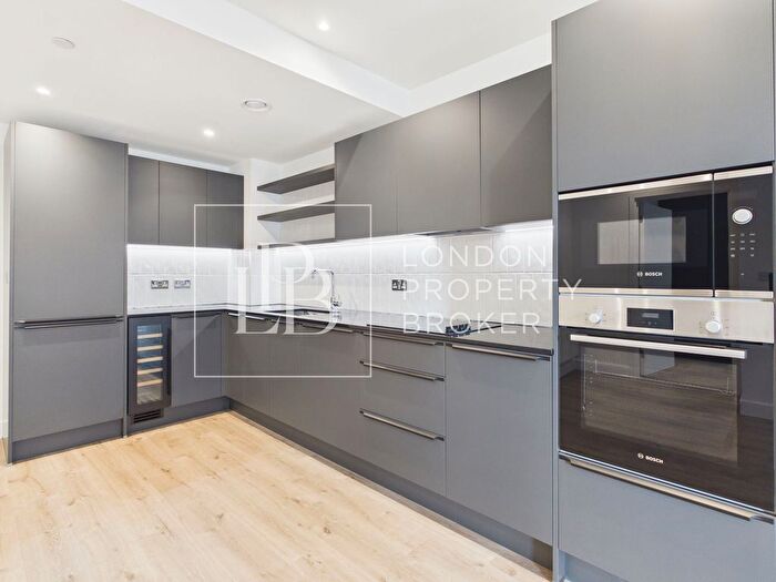 2 Bedroom Flat To Rent In Gilham House, Lombard Square, SE28