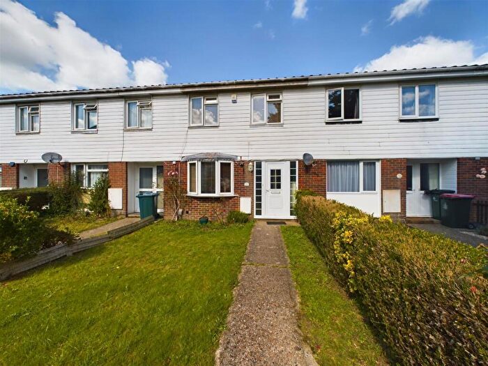 3 Bedroom Terraced House To Rent In Mendip Walk, West Green, RH11