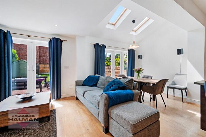 4 Bedroom Semi-Detached House For Sale In Stanneylands Road, Wilmslow, SK9