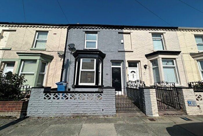 3 Bedroom Property To Rent In Isaac Street, Liverpool, L8