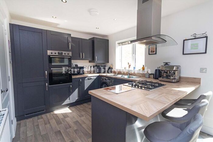 3 Bedroom House For Sale In Mellings Place, Carnforth, LA5