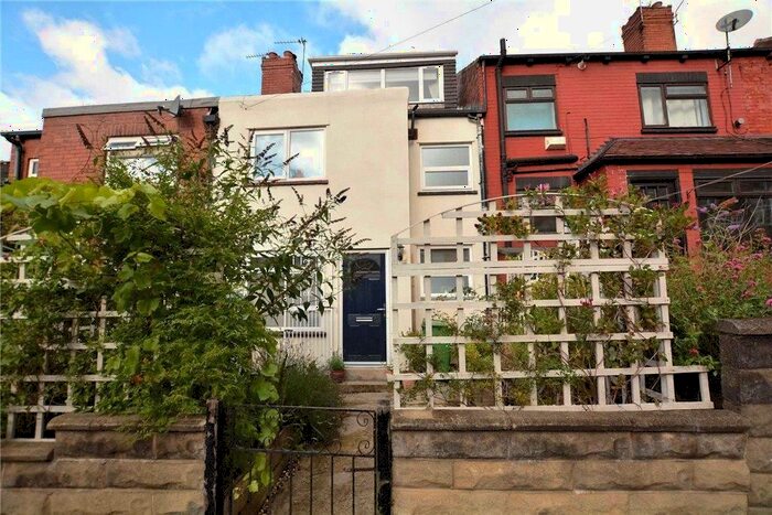 2 Bedroom Terraced House To Rent In Adwick Place, Leeds, LS4
