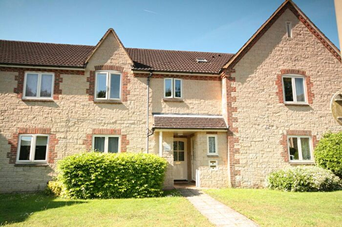 2 Bedroom Apartment To Rent In Kelham Hall Drive Wheatley Oxford, OX33