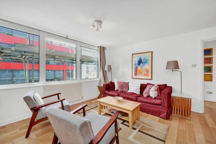 2 Bedroom Flat To Rent In Britton Street, Clerkenwell, EC1M