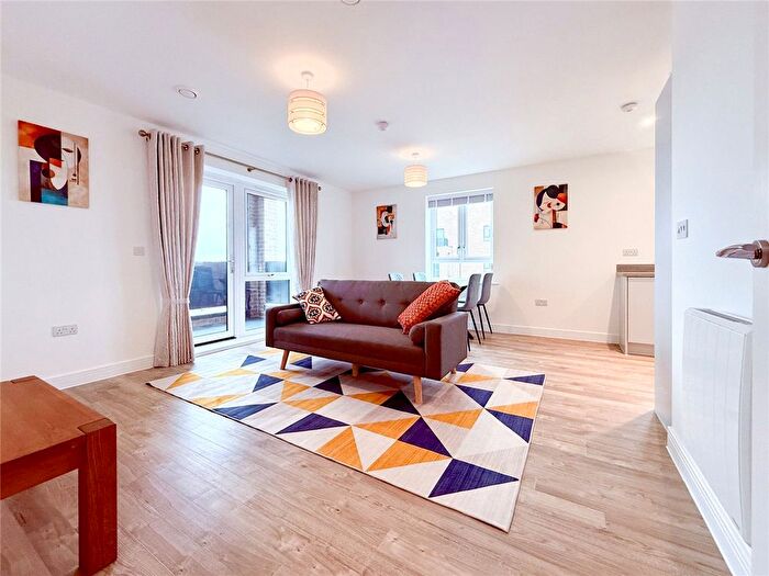 1 Bedroom Flat To Rent In Saffron Way, Cambridge, CB1
