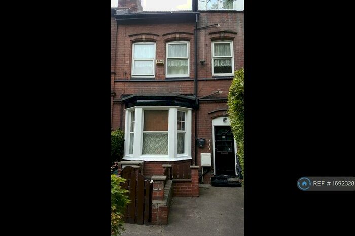 1 Bedroom Flat To Rent In Doncaster Road, Rotherham, S65