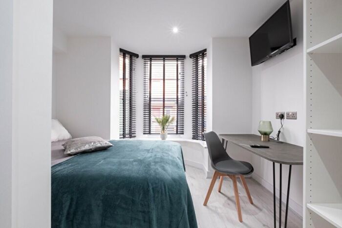 6 Bedroom Terraced House To Rent In Robey Street, Lincoln, Lincolnshire, LN5