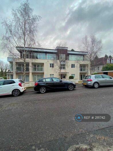 1 Bedroom Flat To Rent In Snowdon Road, Poole, BH4