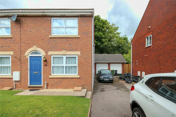 2 Bedroom End Of Terrace House To Rent In Colliers Break, Emersons Green, Bristol, BS16