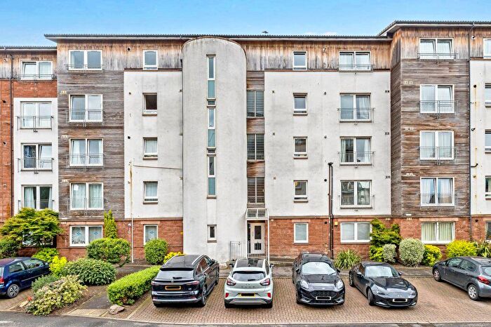 2 Bedroom Flat For Sale In / Albion Gardens, Easter Road, Edinburgh, EH7