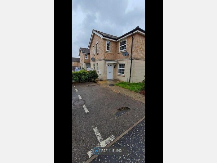 2 Bedroom End Of Terrace House To Rent In Highfield Avenue, Swaffham, PE37