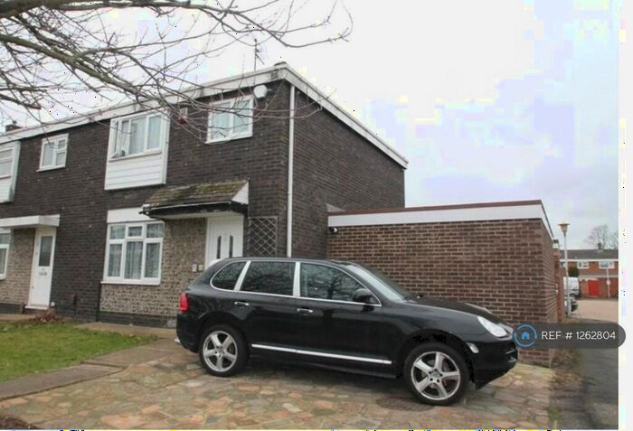 4 Bedroom Terraced House To Rent In Braybrooke, Basildon, SS14