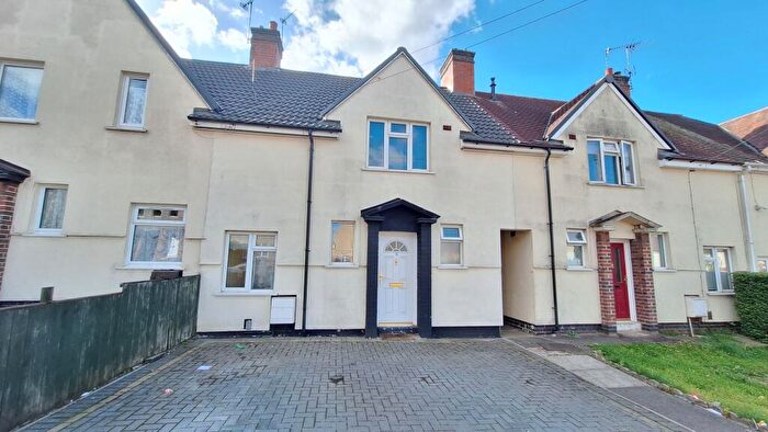 3 Bedroom Terraced House For Sale In Gilfil Road, Nuneaton, CV10