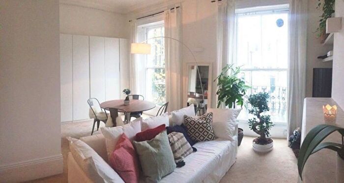 1 Bedroom Flat To Rent In Sutherland Avenue, Maida Vale, W9