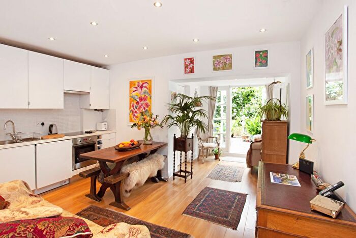 1 Bedroom Flat To Rent In Swanscombe Road, Chiswick, London, W4