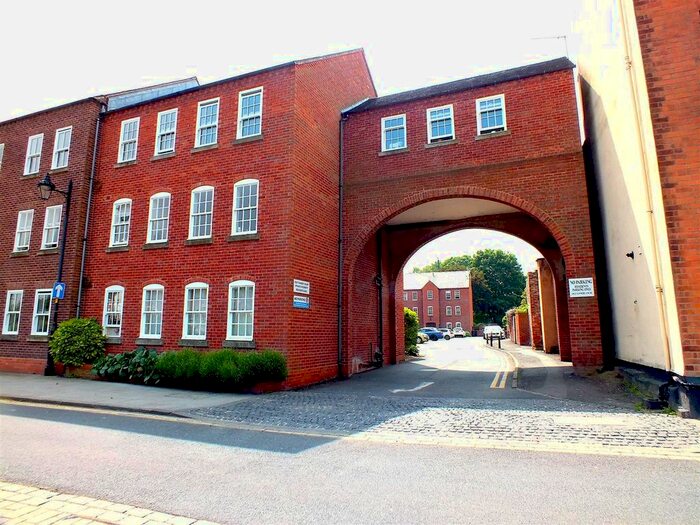 2 Bedroom Flat To Rent In Severnside South, Bewdley, DY12