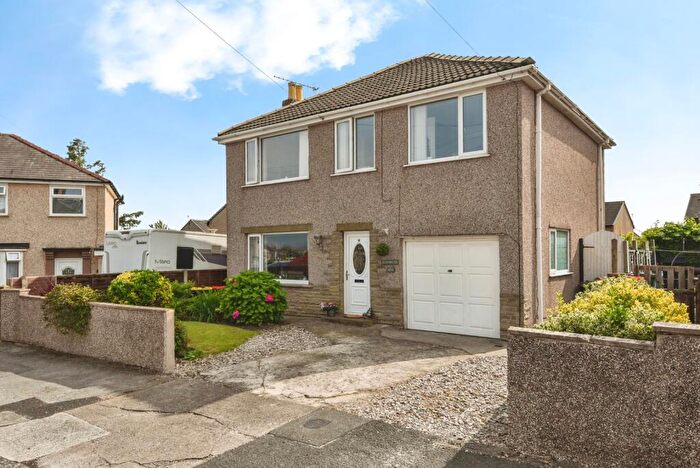 4 Bedroom Detached House For Sale In Brentlea Crescent, Heysham, Morecambe, Lancashire, LA3
