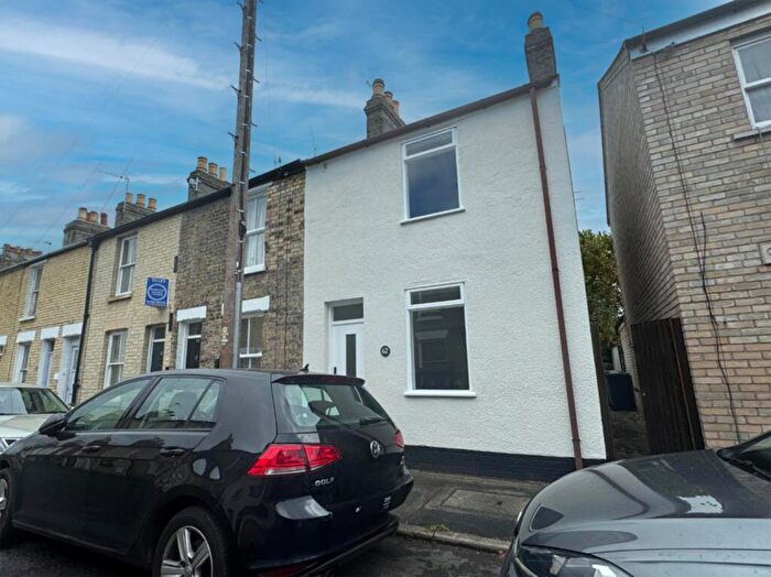 2 Bedroom End Of Terrace House To Rent In York Street, Cambridge, CB1