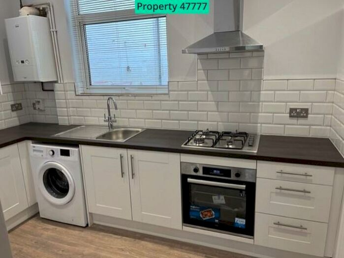 1 Bedroom Flat To Rent In Flat B, Welford Road, Leicester, LE2