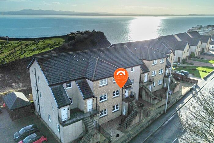 2 Bedroom Flat For Sale In Burntisland Road, Burntisland, KY3