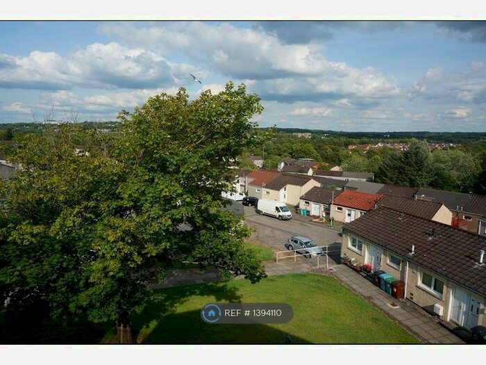 2 Bedroom Flat To Rent In Lomond Place, Cumbernauld, Glasgow, G67