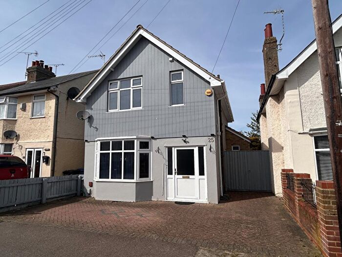 3 Bedroom Detached House To Rent In Copleston Road, Ipswich, Suffolk, IP4