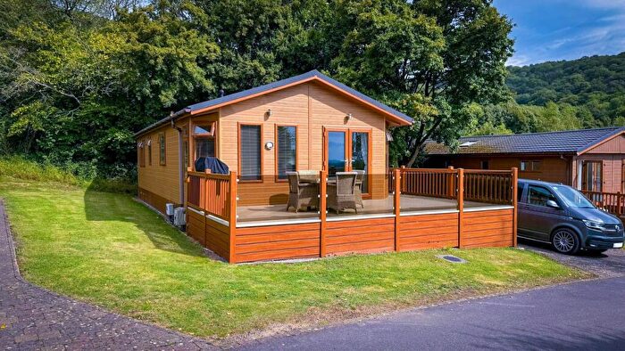 2 Bedroom Lodge For Sale In Westhay Moor, Cheddar, BS27