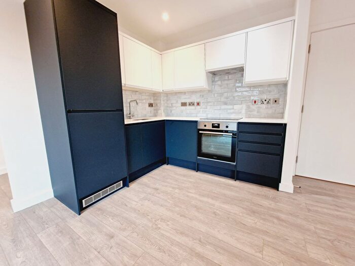 Studio To Rent In High Mead, Harrow, HA1