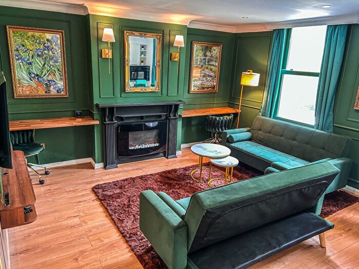 2 Bedroom Flat To Rent In Hindes Road, Greater London ., HA1