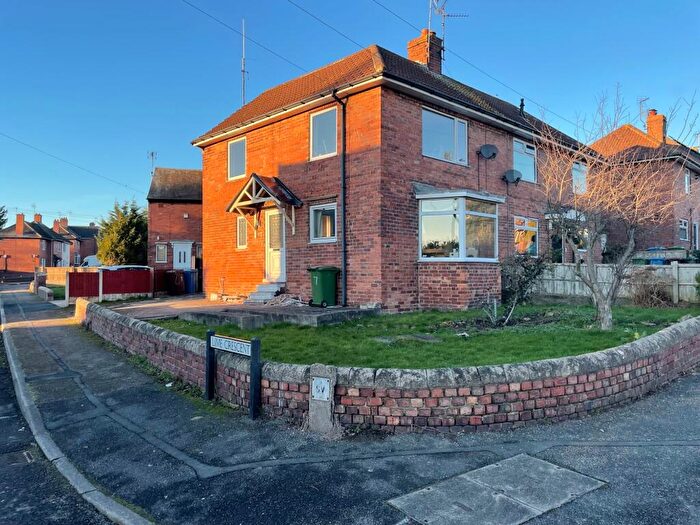 3 Bedroom Semi-Detached House To Rent In Birch Street, Church Warsop, NG20
