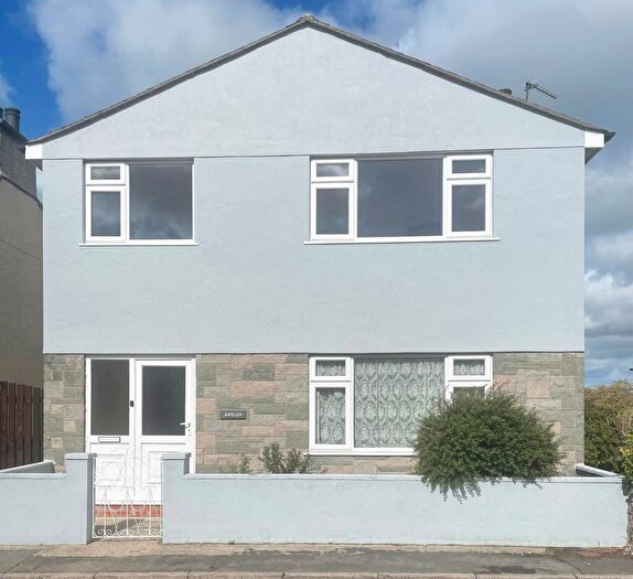 4 Bedroom Detached House For Sale In Brynsiencyn, Llanfairpwll, Isle Of Anglesey, LL61