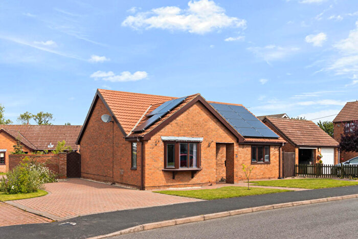 3 Bedroom Bungalow For Sale In Bakersfield, Wrawby, Brigg, Lincolnshire, DN20