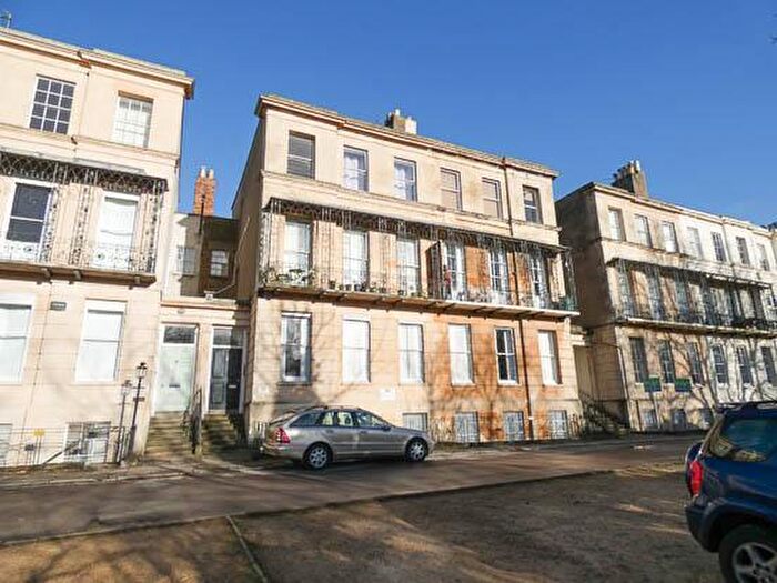 1 Bedroom Flat To Rent In Lansdown Place, Cheltenham, GL50
