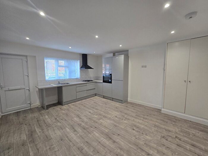 1 Bedroom Flat To Rent In Kate Street, Leicester, LE3