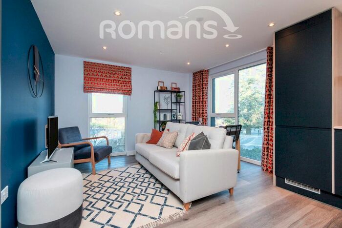 1 Bedroom Flat To Rent In Green Lane, Bagshot, GU19