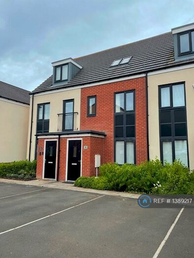 3 Bedroom Terraced House To Rent In Elmwood Park Gardens, Newcastle Upon Tyne, NE13