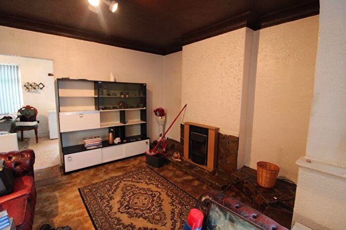 3 Bedroom End Of Terrace House For Sale In Great Cheetham Street East, Salford, Manchester, M7