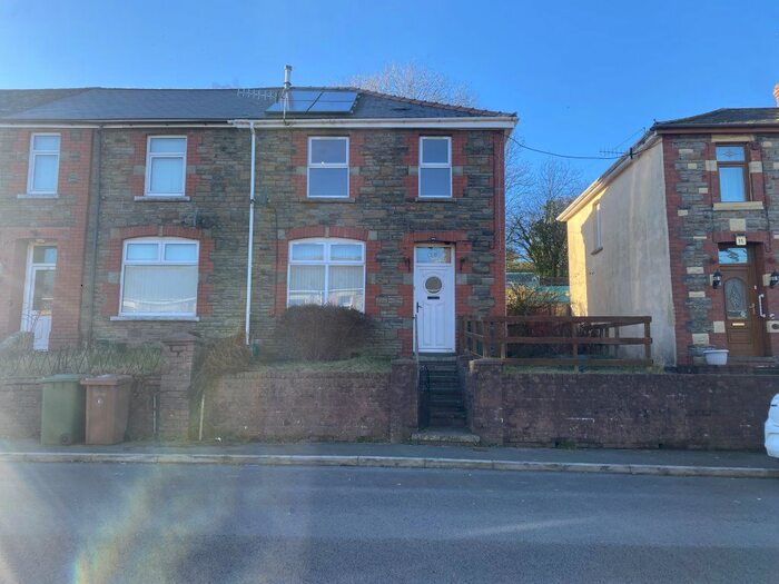 3 Bedroom Property To Rent In Gelynos Avenue, Argoed, Blackwood, NP12
