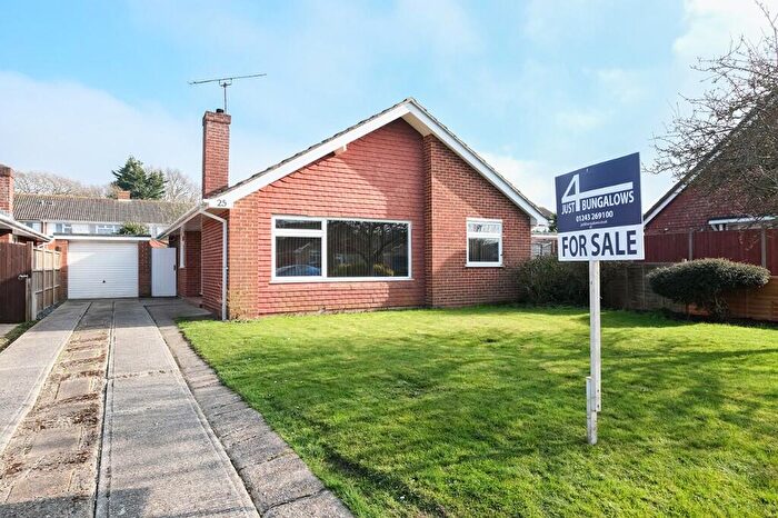 3 Bedroom Detached Bungalow For Sale In Boxgrove Gardens, Aldwick, Bognor Regis, West Sussex, PO21