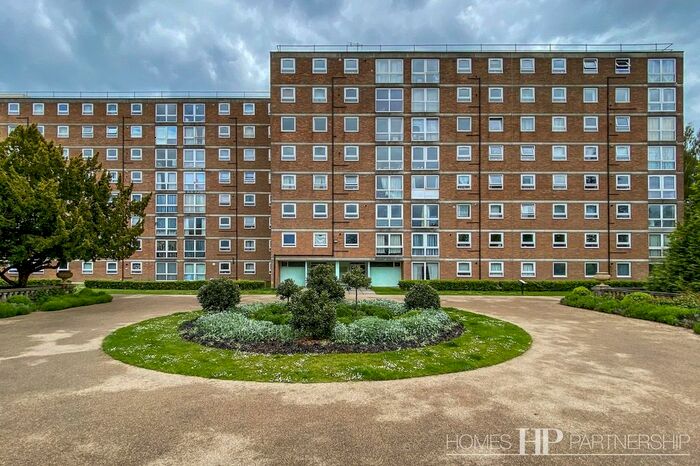 2 Bedroom Flat To Rent In Milton Mount, Crawley, RH10