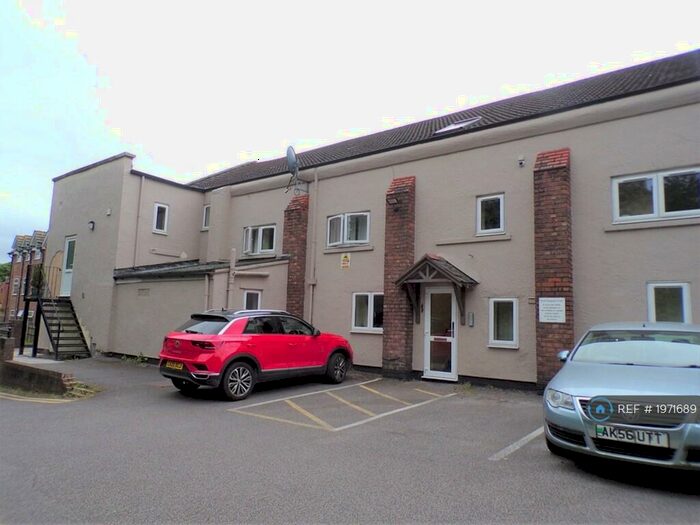 1 Bedroom Flat To Rent In Chester Road, Neston, CH64