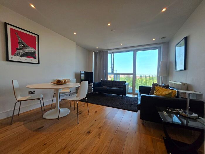 1 Bedroom Flat To Rent In Caxton Street North, London, E16