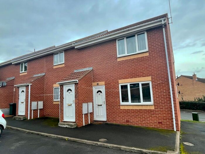 2 Bedroom Flat To Rent In Winifred Street, Masbrough, S60