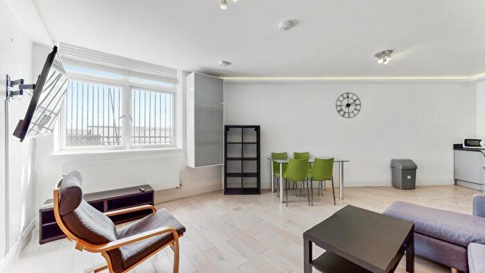 1 Bedroom Apartment To Rent In Anglers Lane, NW5
