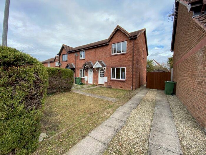 3 Bedroom End Of Terrace House To Rent In Foxcroft Close, Bristol, BS32