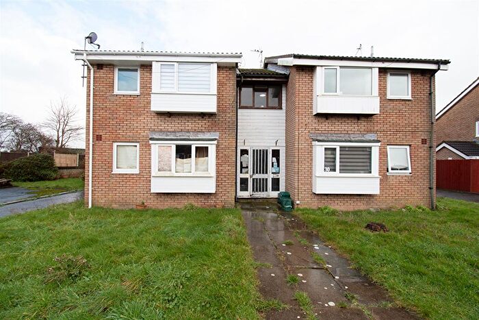 Studio To Rent In Meadowcroft, Rhoose, Barry, CF62