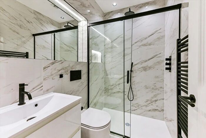 3 Bedroom Flat To Rent In Neville Court, Abbey Road, St Johns Wood, NW8
