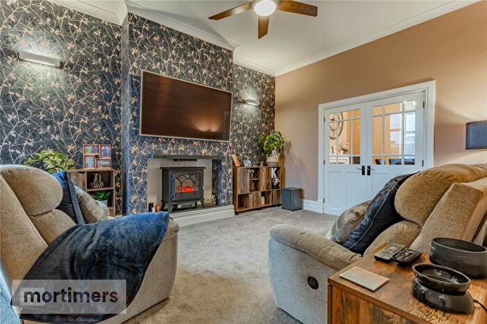 3 Bedroom End Of Terrace House For Sale In Harwood Lane, Great Harwood, Blackburn, Lancashire, BB6