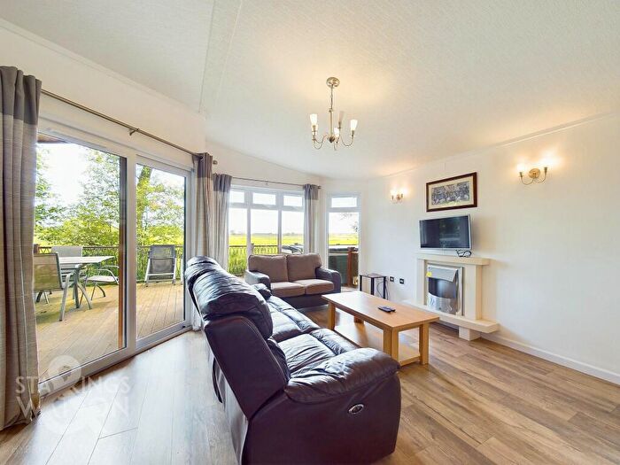 2 Bedroom Chalet For Sale In Staithe Road, Burgh St. Peter, Beccles, NR34