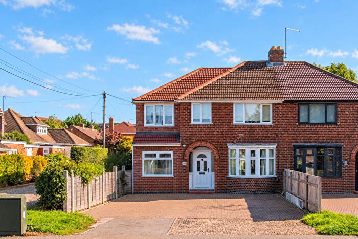 4 Bedroom Semi-Detached House For Sale In Polwell Lane, Barton Seagrave, Kettering, NN15